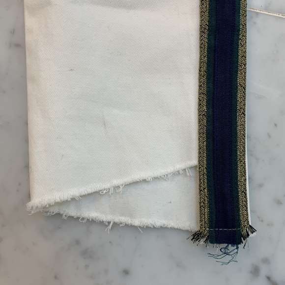 Pam & Gela ribbon embellished white jeans. - Picture 5 of 12